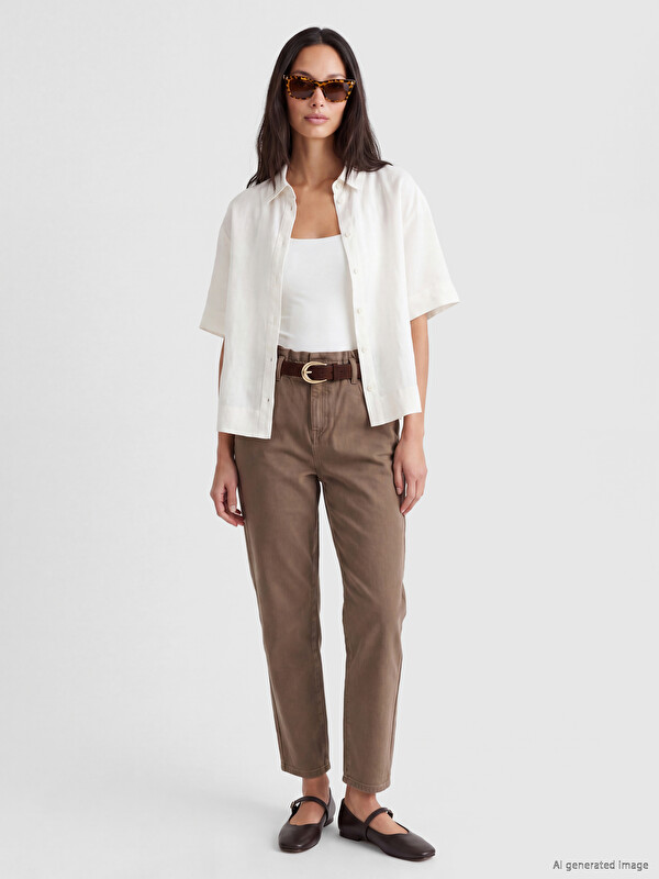 LCW EVERYDAY Slim Mom Jean