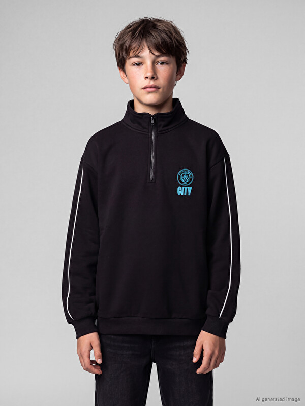 LCW Kids Manchester City Printed Boys' Thick Sweatshirt