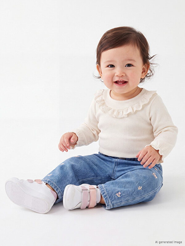 LC WAIKIKI Elastic Waist Embroidered Baby Girls' Jeans