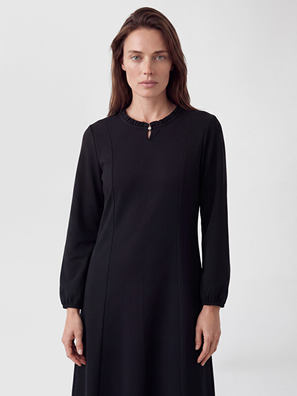 LCW Grace Ruffled Crew Neck A Form Dress