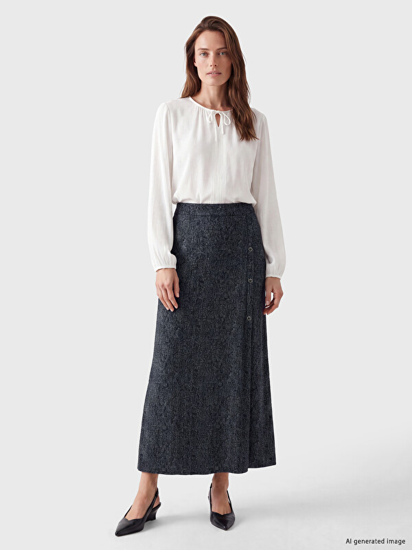 LCW Grace Elastic Waist Patterned Decorative Buttoned Skirt