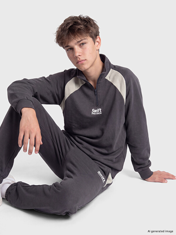 LCW Kids Dik Yaka Baskılı Erkek Çocuk Sweatshirt