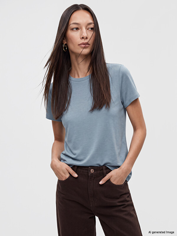 LCW EVERYDAY Bisiklet Yaka Soft Touch Kadın Tişört