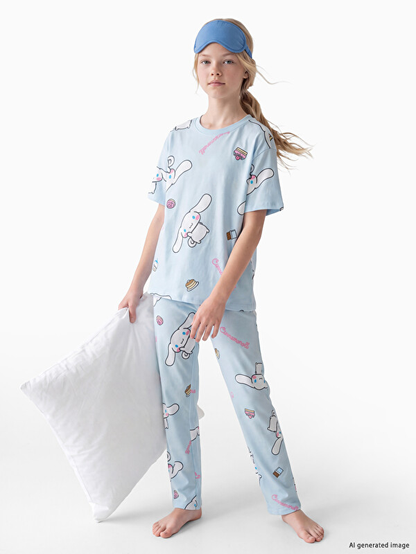 LCW Kids Cinnamoroll Baskılı Kız Çocuk Pijama Takımı