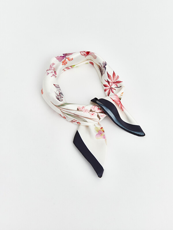 LCW ACCESSORIES Μπαντάνα με φλοράλ μοτίβο για γυναίκες