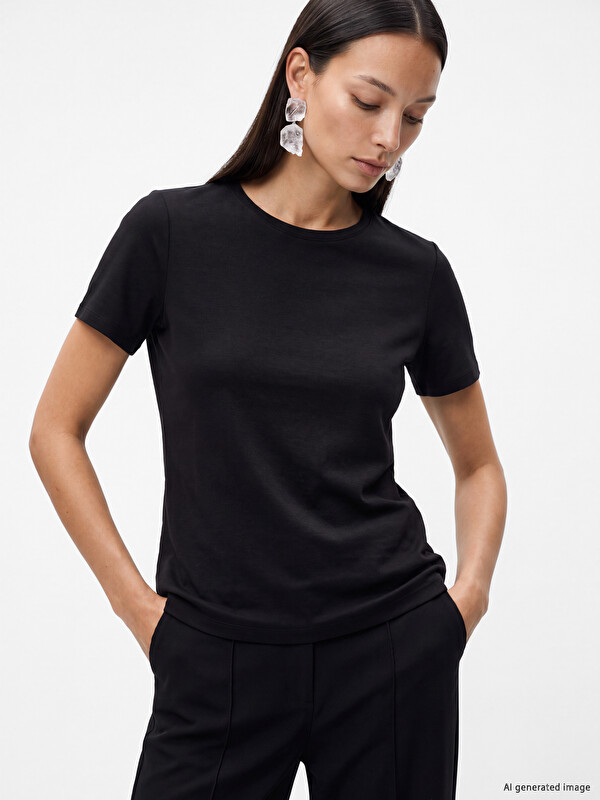LCW EVERYDAY T-shirt me jakë të rrumbullakët për gra