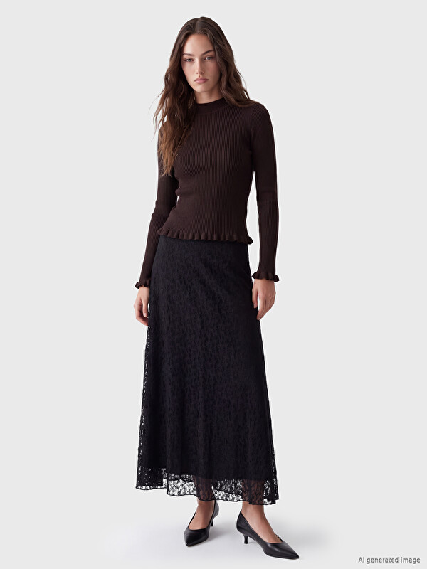 LCW Modest Beli Lastikli Dantelli A Kesim Etek