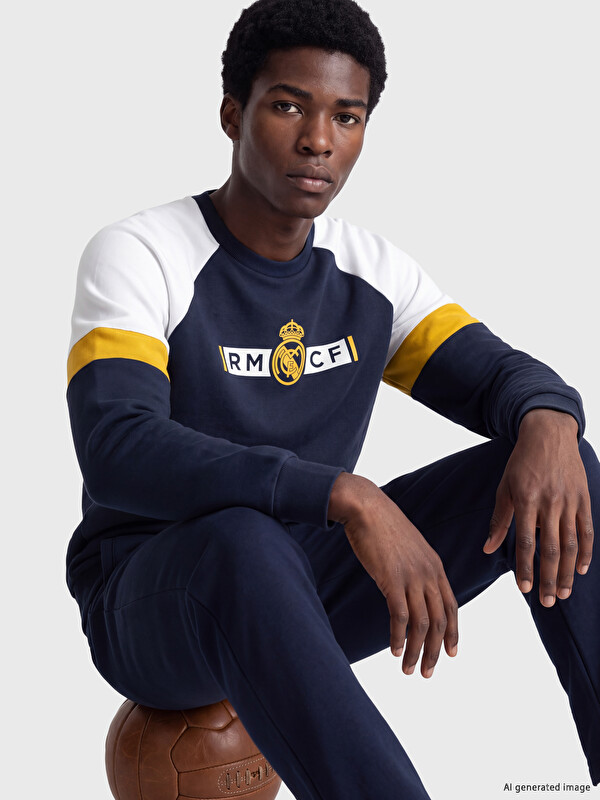 XSIDE ACTIVE Real Madrid Printed Men's Sweatshirt