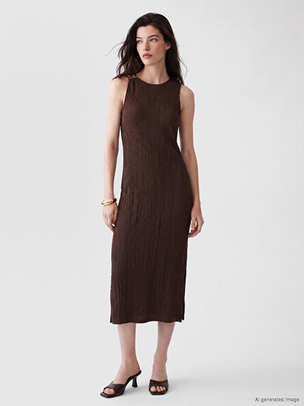 LCW Comfort Crew Neck Ruched Textured Dress