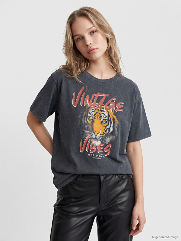 LCW Vision Printed Oversize %100 Cotton Women's T-Shirt