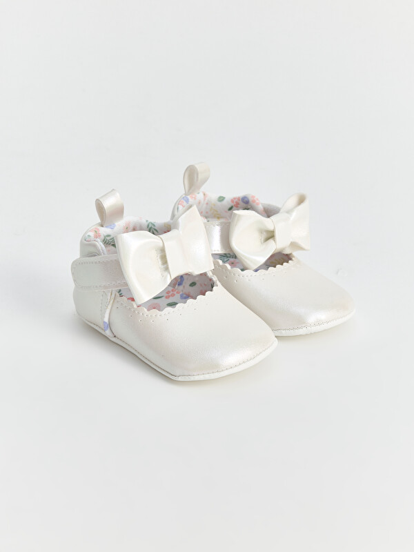 LCW STEPS Fiyonk Figürlü Kız Bebek Yürüme Öncesi Ayakkabı