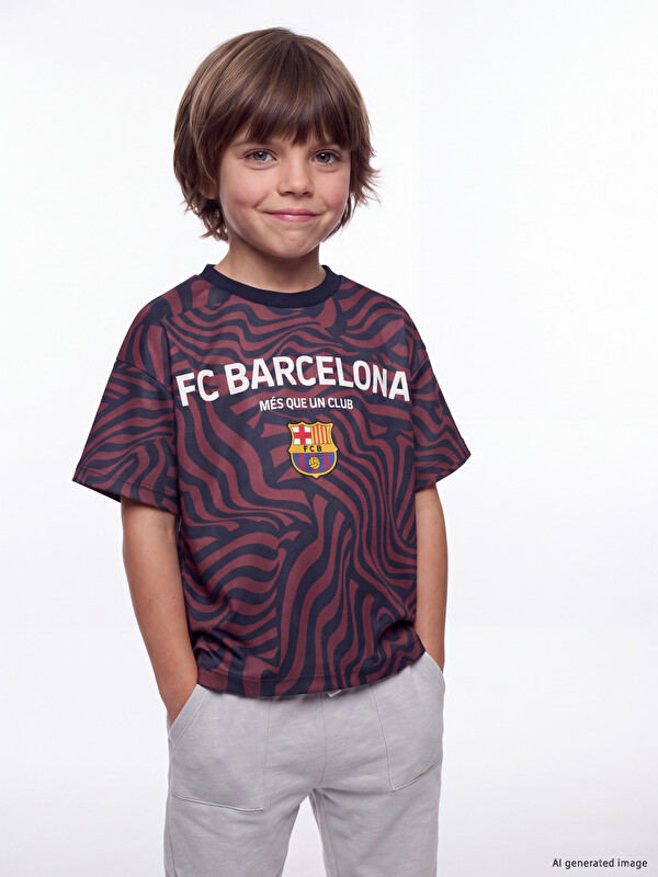 LCW Kids FC Barcelona Lisanslı Erkek Çocuk Tişört