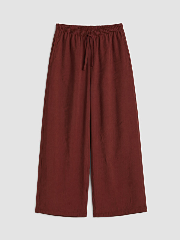 LCWAIKIKI Classic Beli Lastikli Geniş Paça Kadın Pantolon