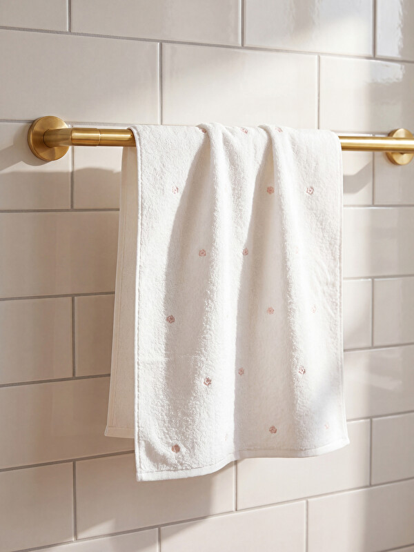 LCW HOME Embroidered Polka Dot Cotton Face Towel 50x80 cm