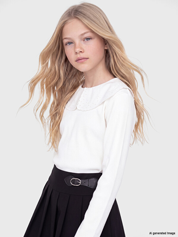 LCW Kids Peter Pan Collar Embroidered Girls' T-Shirt