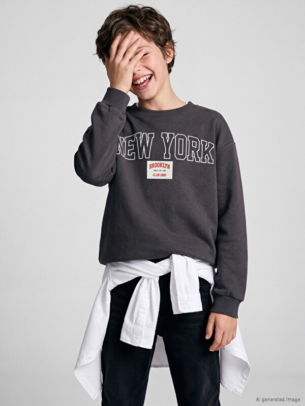 LCW Kids Printed Boys' Thick Sweatshirt
