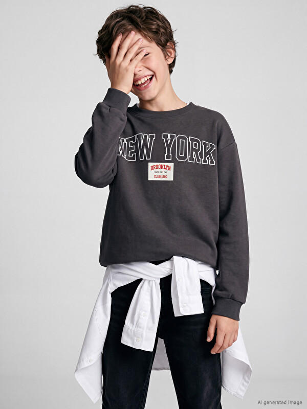 LCW Kids Printed Boys' Thick Sweatshirt