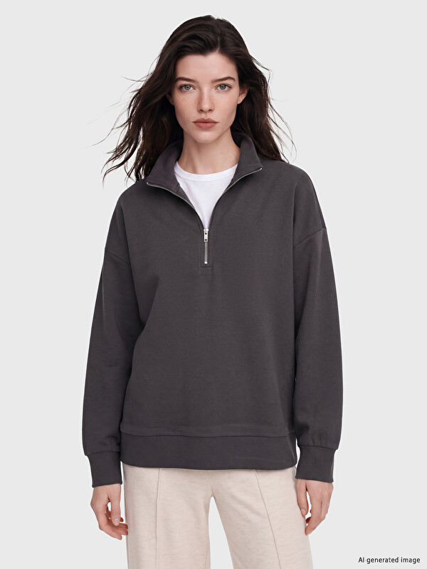 LCW Comfort Dik Yaka Soft Touch Kadın Sweatshirt