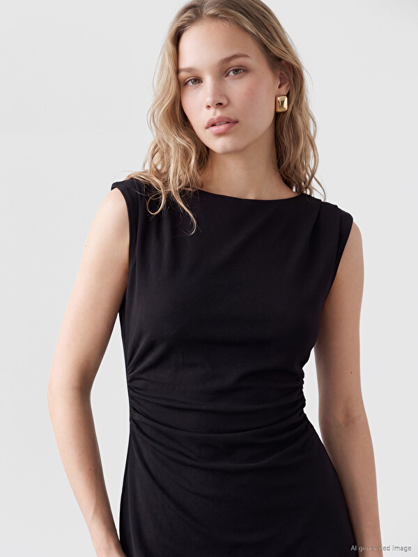 LCW Vision Crew Neck Ruched Dress