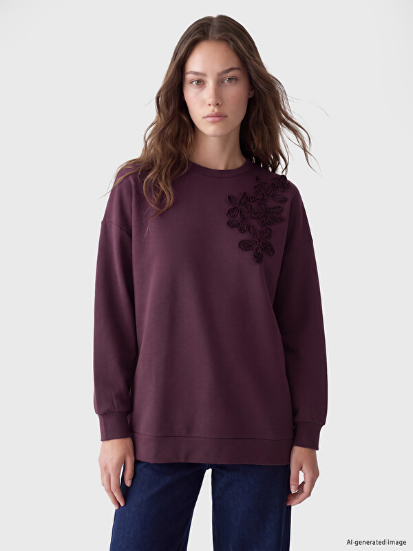 LCW Modest Embroidered Soft Touch Women's Sweatshirt Tunic