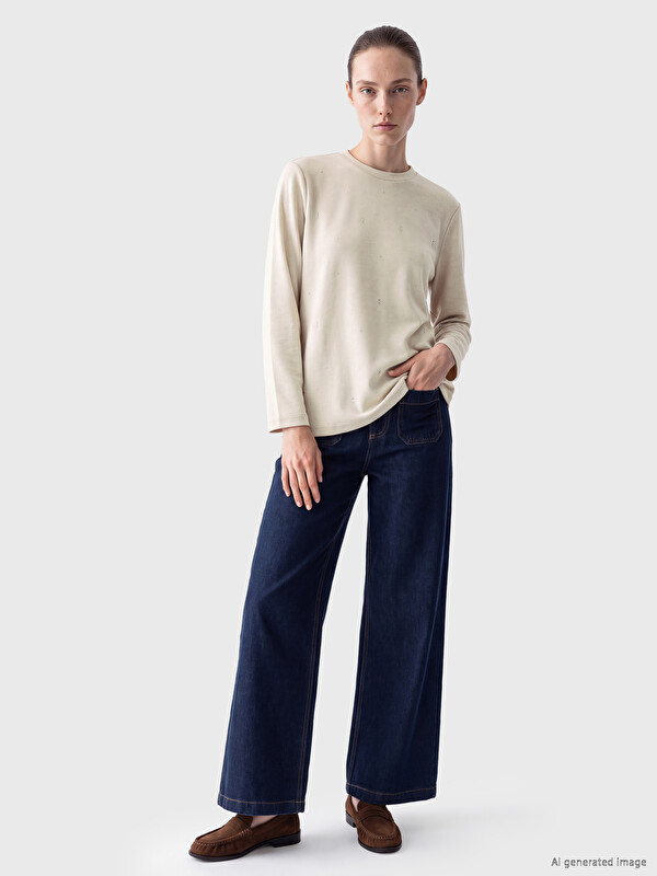 LCW Comfort Crew Neck Rhinestone Blouse