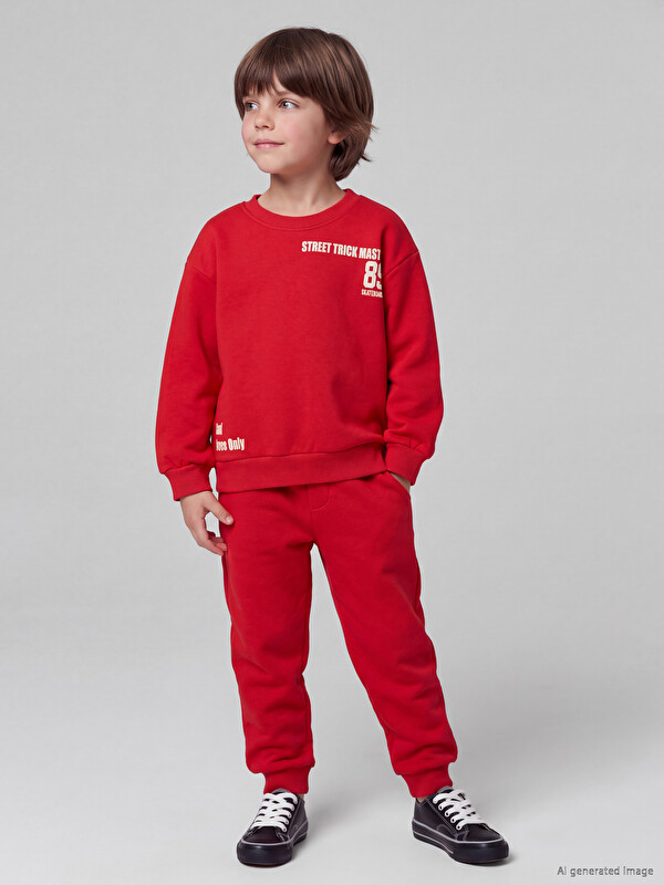 LCW Kids Yazı Baskılı Erkek Çocuk Eşofman Takımı