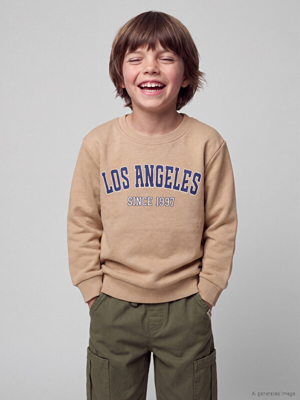 LCW Kids Los Angeles Baskılı Erkek Çocuk Kalın Sweatshirt