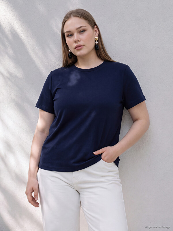 LCWAIKIKI Curve Plus Size majica za žene od mekanog materijala