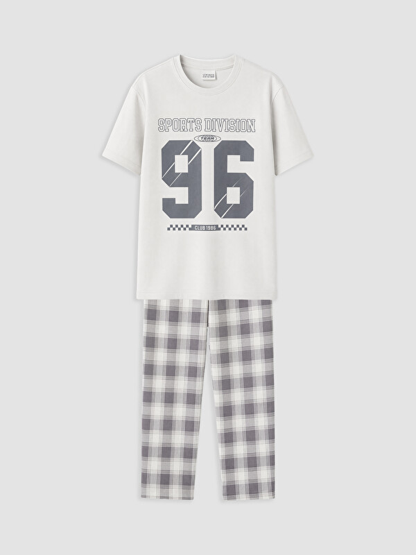 LCW Kids Crew Neck Printed Boys' Pyjamas Set