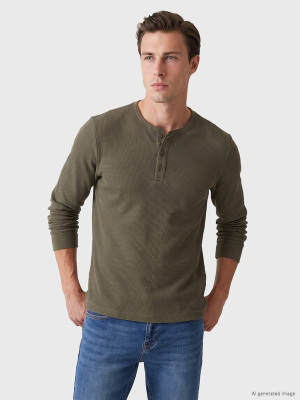 LCWAIKIKI Classic Henley Yaka Waffle Erkek Tişört