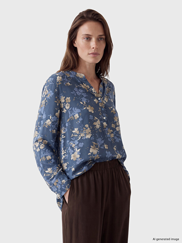 LCW Grace Notch Neck Floral Blouse