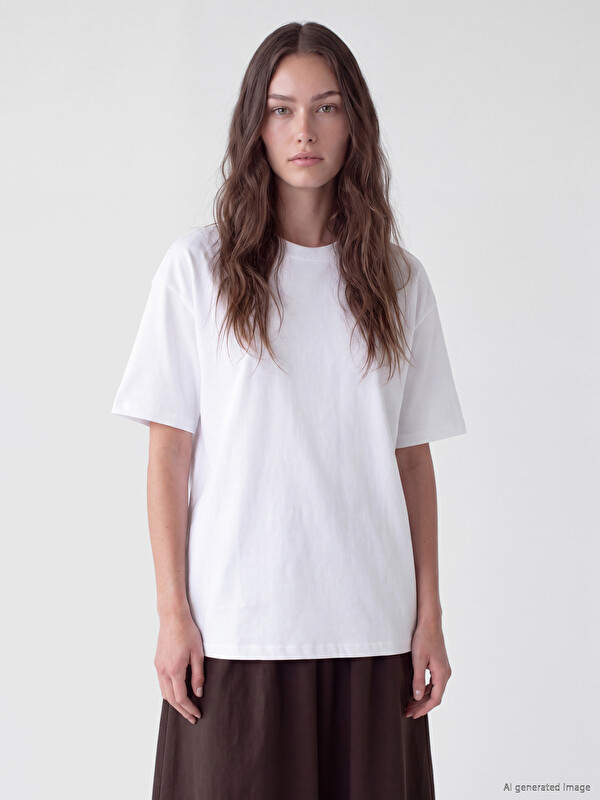 LCW Modest Bisiklet Yaka Soft Touch Kadın Tişört