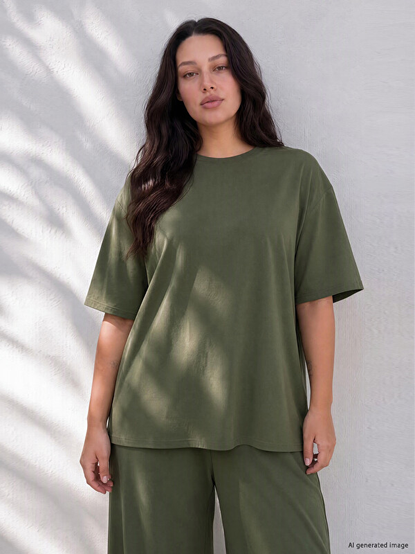 LCW Curve Plus Size Crew Neck Women's T-Shirt