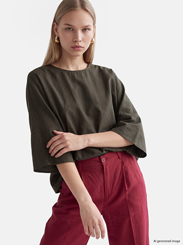 LCW Vision Bluzë oversize me jakë të rrumbullakët dhe mëngë të gjera për gra