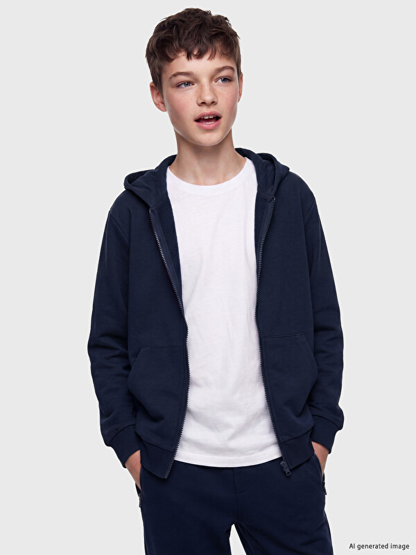 LCW Kids Kapüşonlu Erkek Çocuk Fermuarlı Sweatshirt