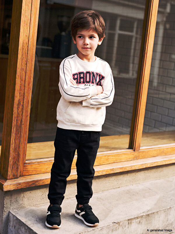 LCW Kids Pantallona jogger me prerje të rregullt për djem