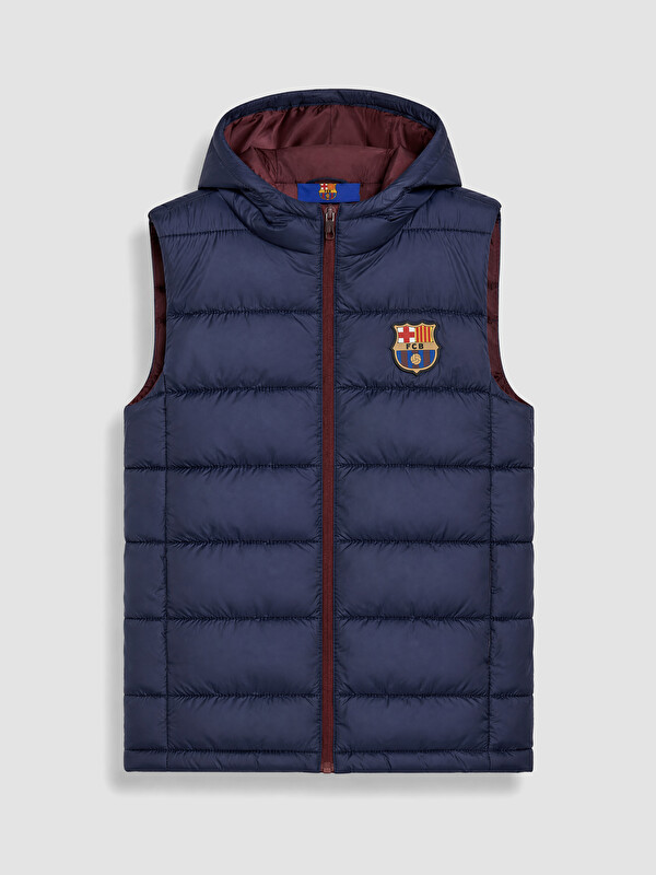 LCW Kids Kapüşonlu Barcelona Nakışlı Erkek Çocuk Şişme Yelek