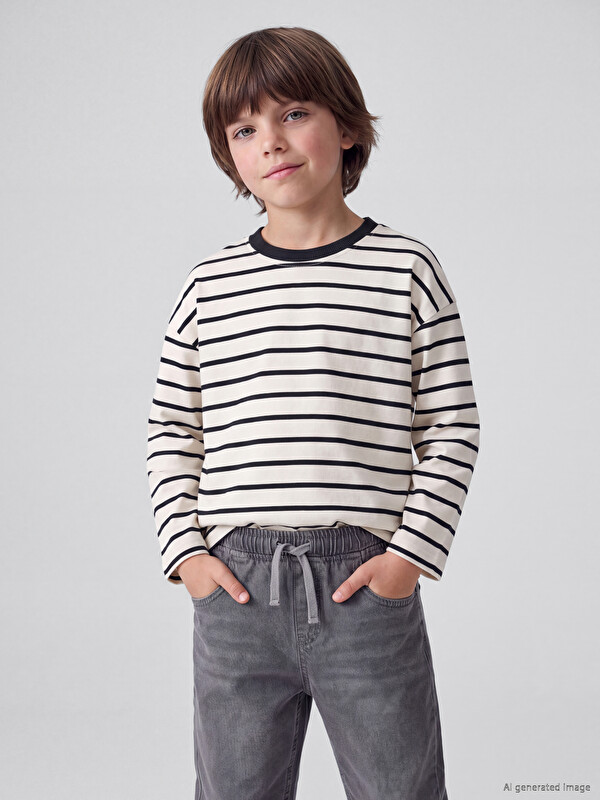 LCW Kids Erkek Çocuk Uzun Kollu Tişört