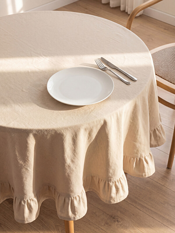 LCW HOME Скатерть с оборками 150x150 см