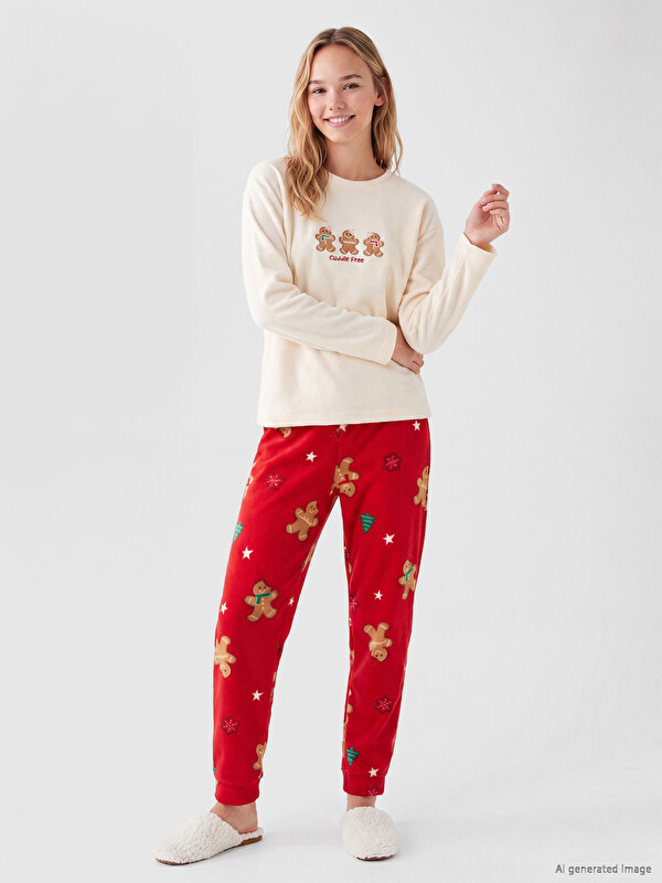 LCW Young Yılbaşı Temalı Kadın Polar Pijama Takım
