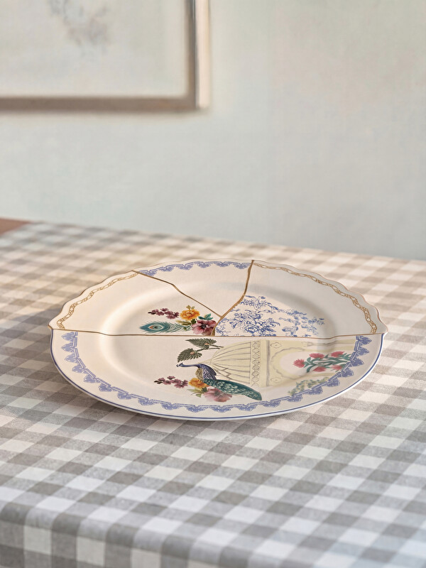 LCW HOME Tavus Kuşu ve Çiçek Desenli Dekoratif Tabak