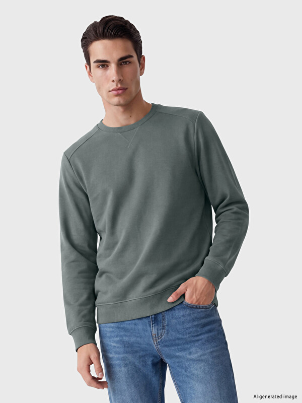 LCWAIKIKI Classic Man Green Sweatshirt