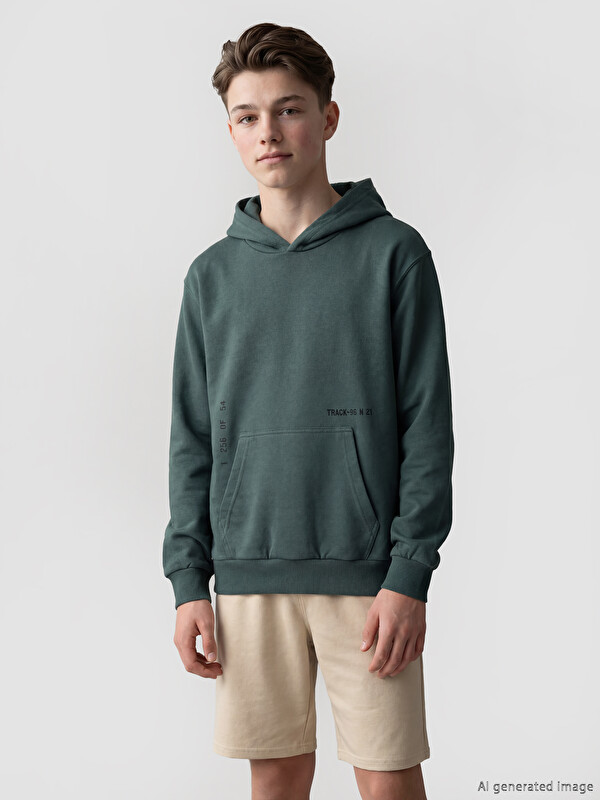 LCW Kids Kapüşonlu Baskılı Erkek Çocuk Sweatshirt