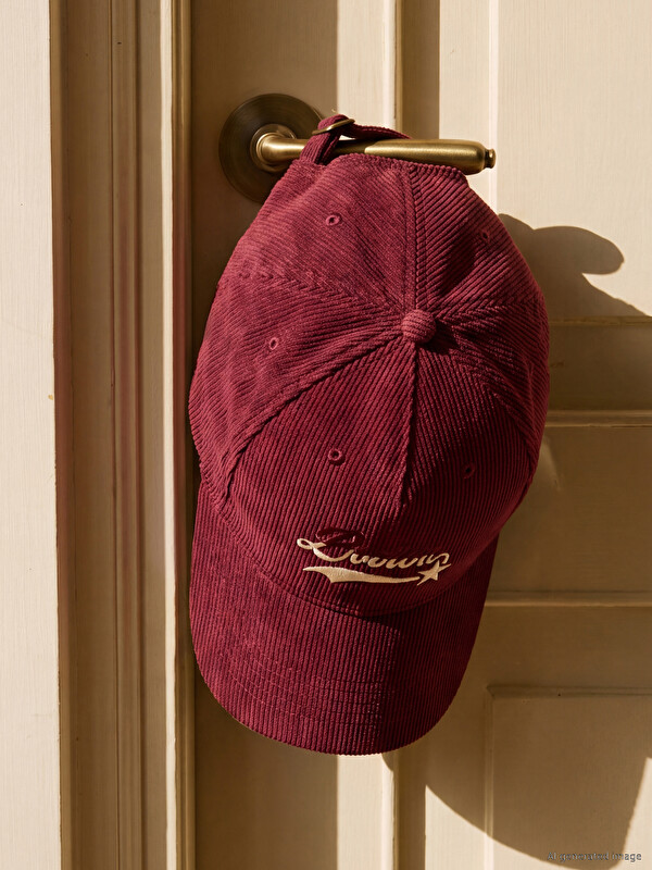 LCW ACCESSORIES Embroidered Girls' Baseball Cap
