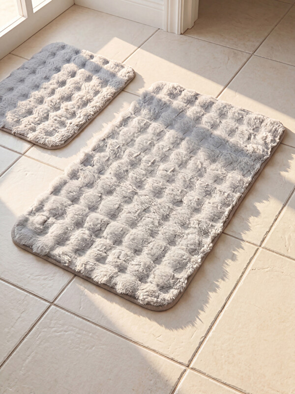 LCW HOME Embossed Patterned Bath Mat Set 2-piece