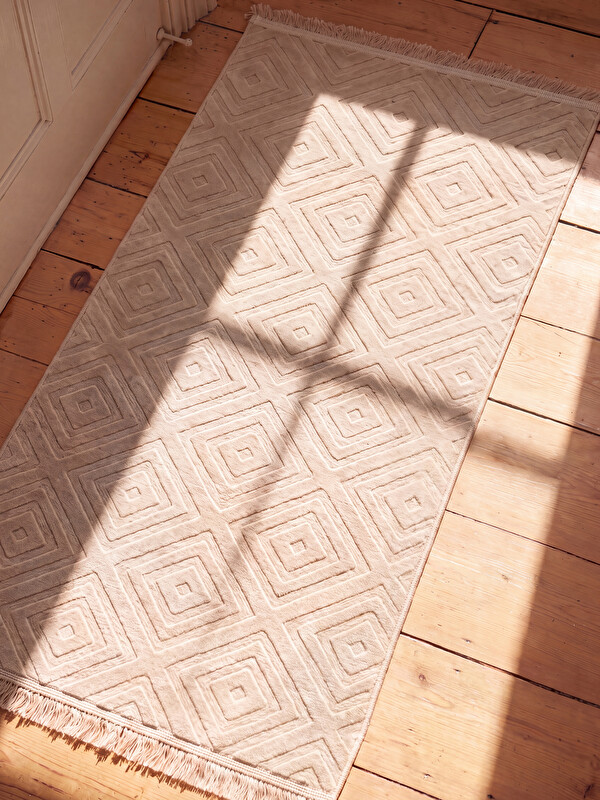 LCW HOME Geometric Patterned Tasseled Rectangular Carpet 80x150 cm