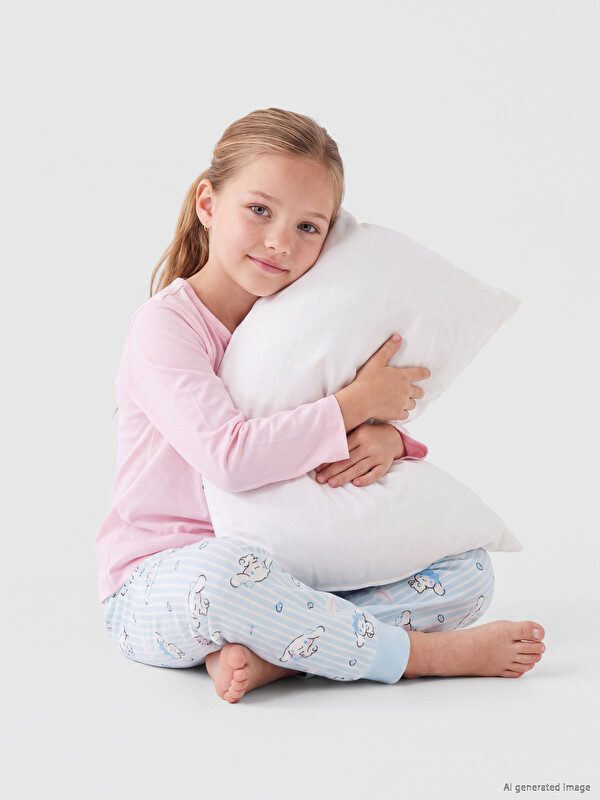 LCW Kids Cinnamoroll Bisiklet Yaka Kız Çocuk Pijama Takım