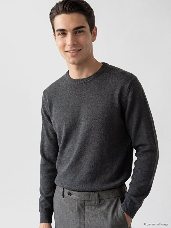 LCWAIKIKI Classic Crew Neck Men's Knitwear Sweater