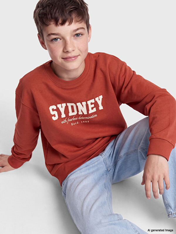 LCW Kids Bisiklet Yaka Sydney Baskılı Erkek Çocuk Sweatshirt