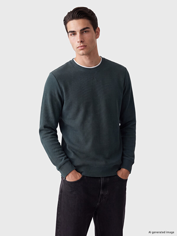 LCWAIKIKI Classic Bisiklet Yaka Erkek Sweatshirt